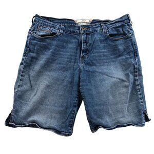 Vintage Levis Womens Jean Shorts Size 14 Blue Denim Classic Casual Medium Wash